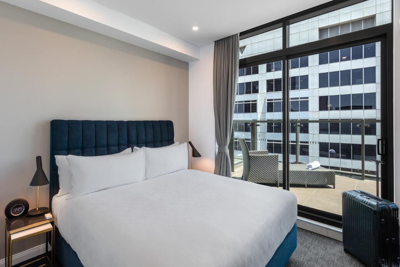 Three-Bedroom Grand Darling Penthouse