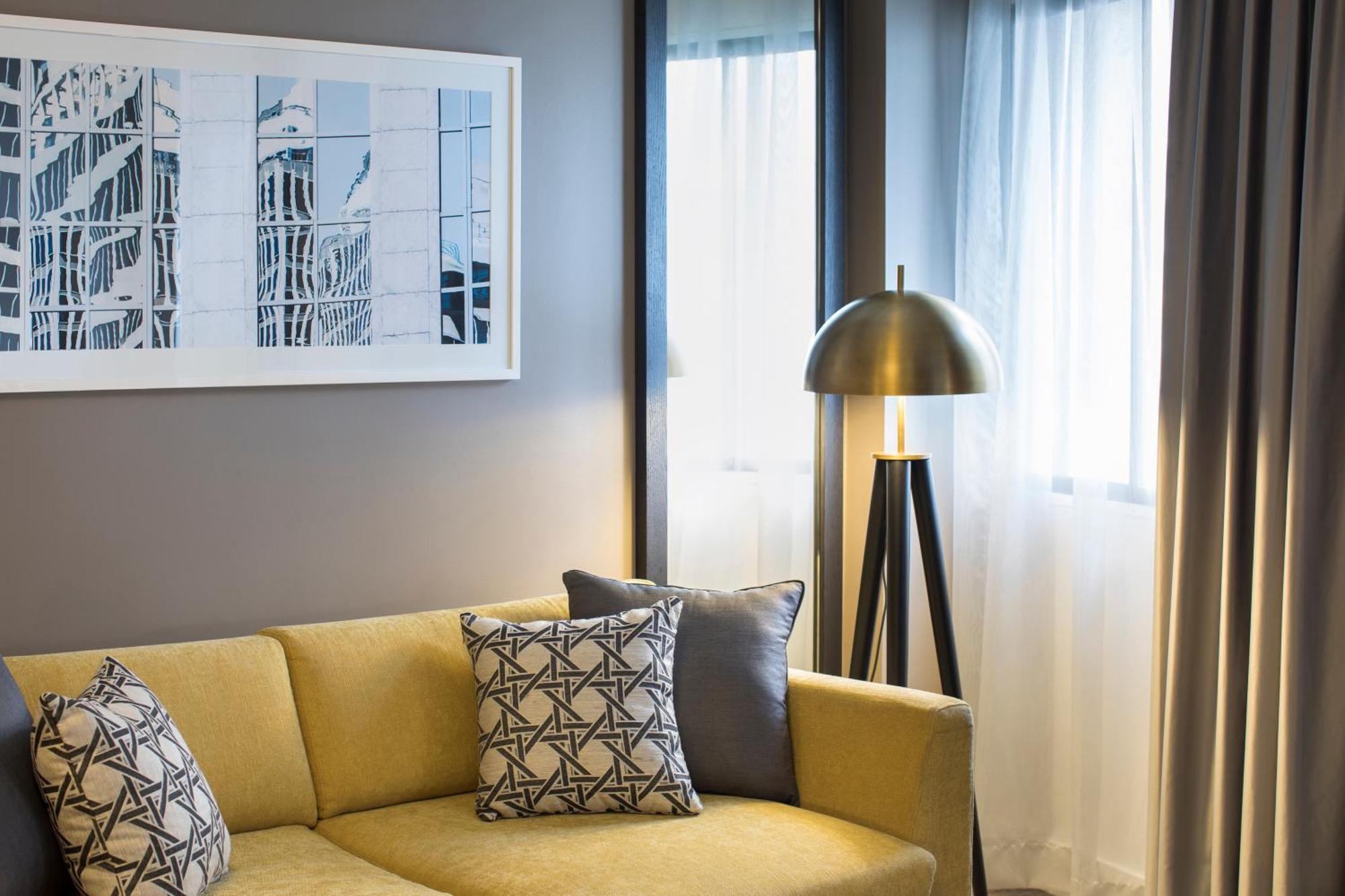 Junior Suite,1278800158:JPEG