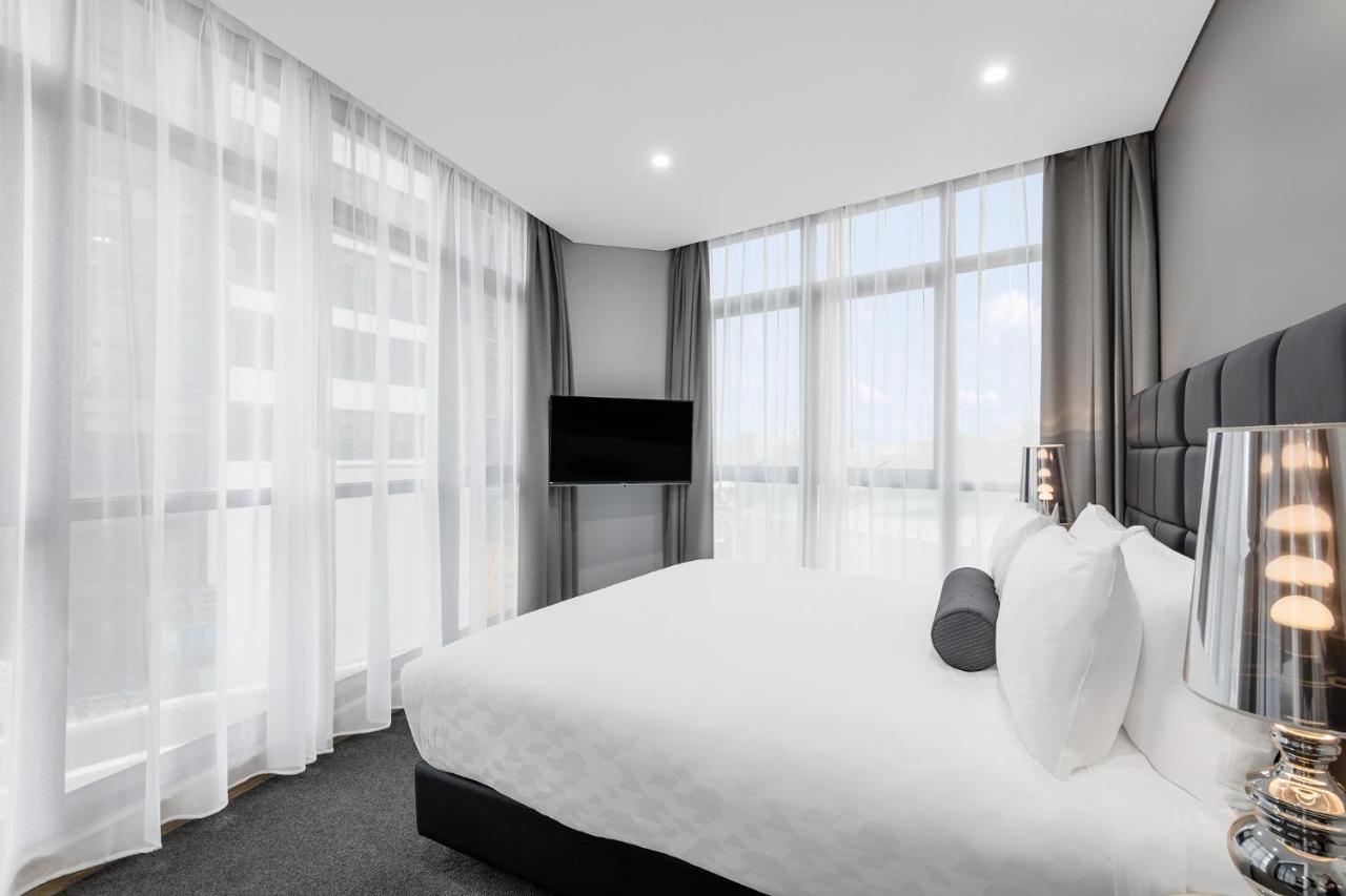 Two-Bedroom Suite,1273041034:JPEG