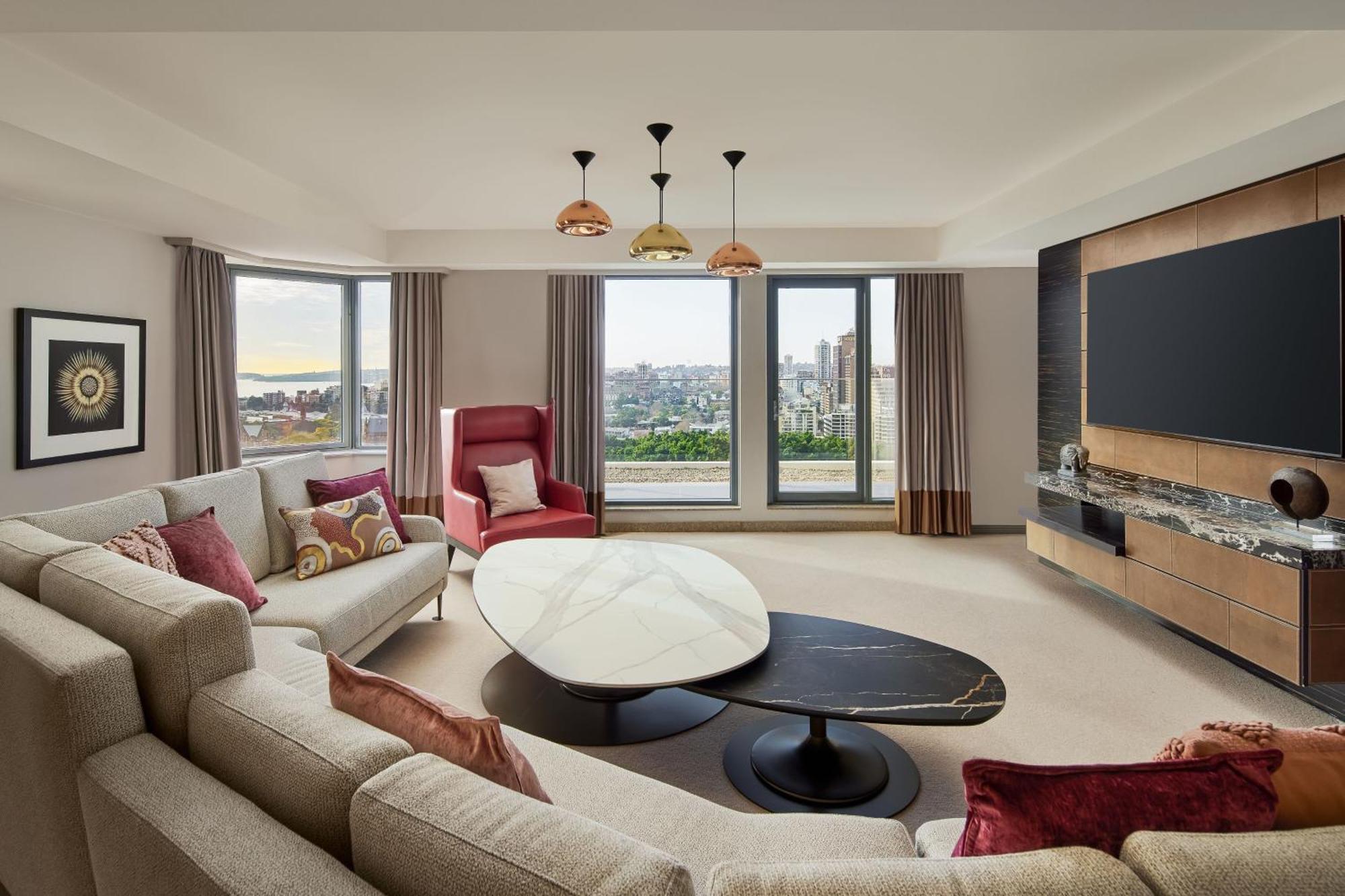 Ambassador Suite Club lounge access 1 Bedroom Suite,1554157807:JPEG