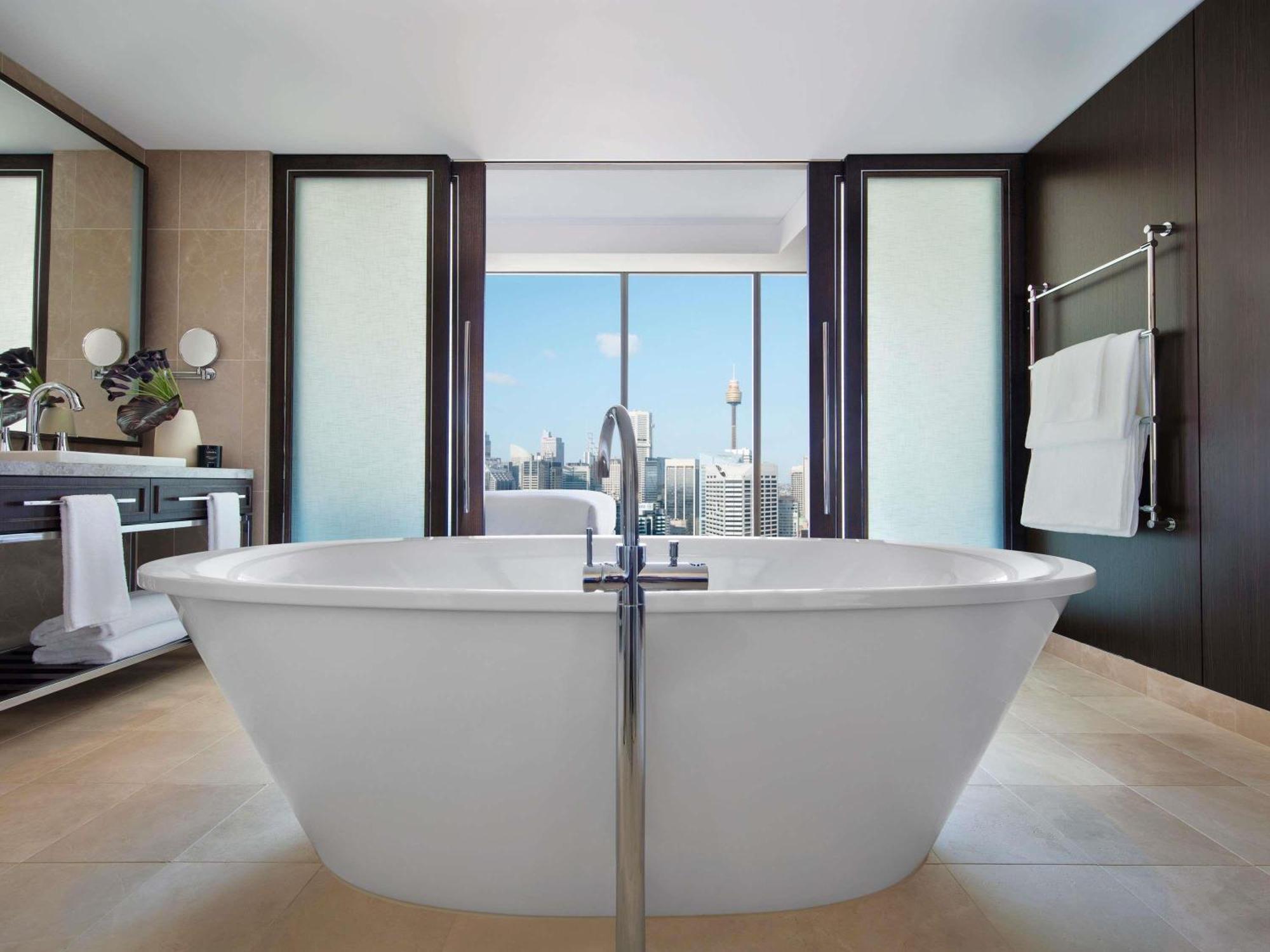 Bellerive Suite One King Bed Club Millesime Access Harbour View,1717134085:JPEG